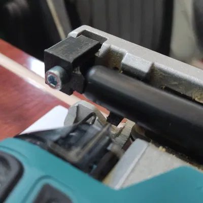 Giá đỡ và bộ chuyển đổi cho bộ hút bụi Makita 417853-4