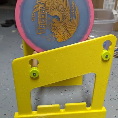 Giá đỡ Zuca tự chế với nhiều tùy chọn nâng cấp