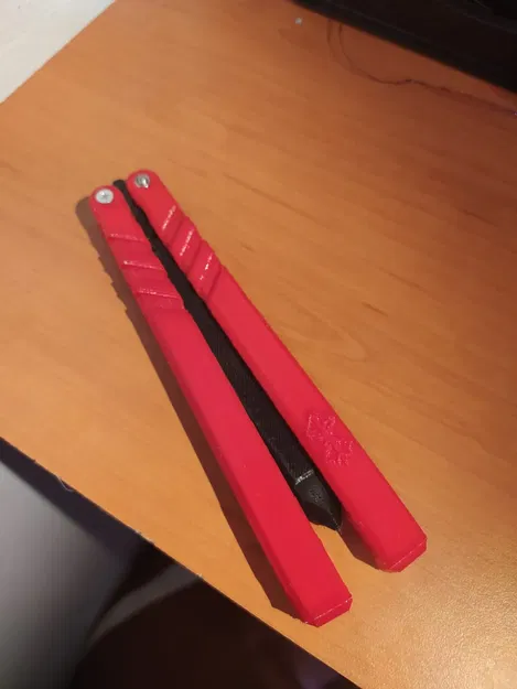 Dao bướm với biểu tượng Berserk và lưỡi Dragonslayer - Image 2