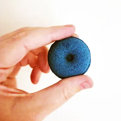 Khuôn làm bom tắm mini hình donut ba mảnh dễ thương