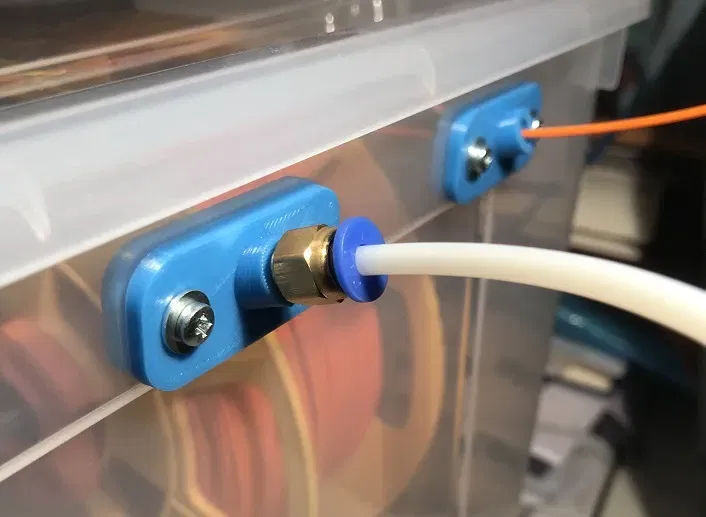 Máy cấp liệu khô góc với nguồn cấp - Image 1