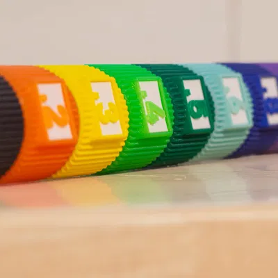 Hộp lưu trữ vòi phun vô hạn cho các bộ phận nhỏ