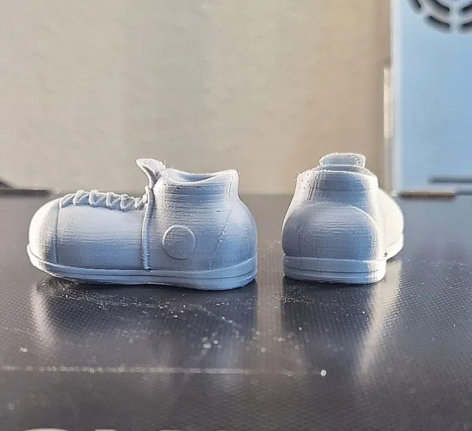 Giày thể thao hoạt hình độc đáo cho mô hình 3D - Image 4