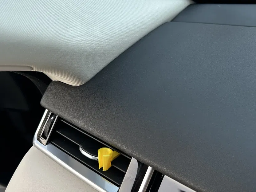 Giá đỡ cáp ô tô gắn vào lỗ thông gió - Image 4