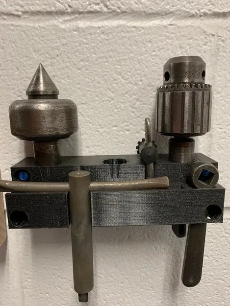 Giá đỡ trung tâm và chấu cho máy tiện Clausing 1960 - Image 1