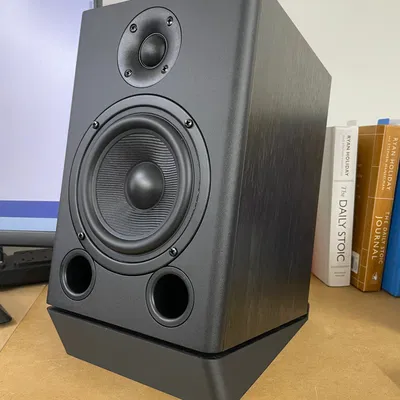 Giá đỡ nghiêng cho loa bookshelf Neumi BS5