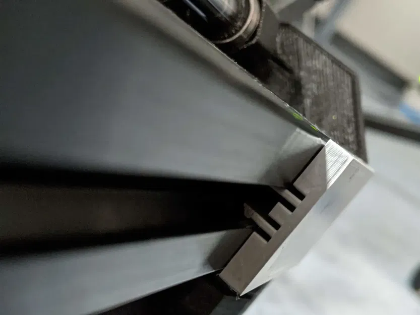 Giá đỡ đế máy in Prusa Mini với ray 30x30 lắp ráp nhanh - Image 2