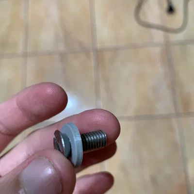 Nắp chảo có ren và gioăng chống rò rỉ