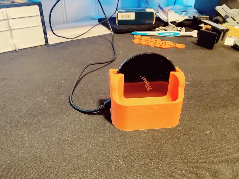 Giá đỡ sạc không dây cho AirPods Pro Gen 2 - Image 3