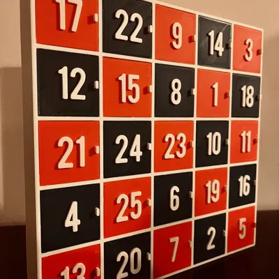 Lịch Giáng Sinh với thiết kế đơn giản từ Tinkercad