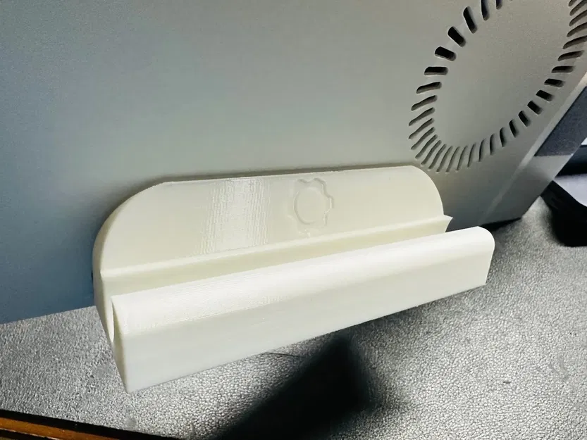 Giá đỡ cho thùng máy Cooler Master với khe cắm USB C - Image 3