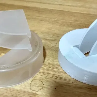 Nắp đậy với vòi rót cho bình yerba mate