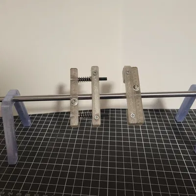 Kẹp mạch PCB tự chế từ linh kiện rời