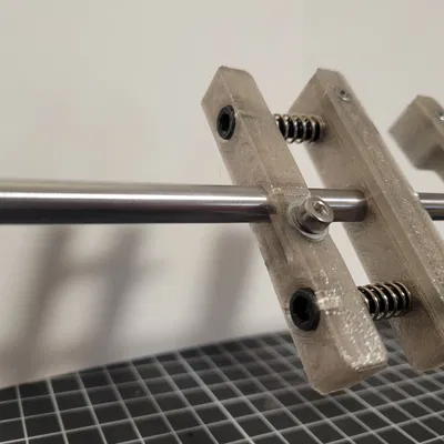 Kẹp mạch PCB tự chế từ linh kiện rời