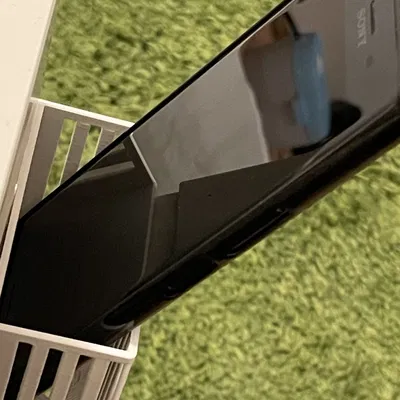 Khay để điện thoại di động và điều khiển cho chân Ikea Lack