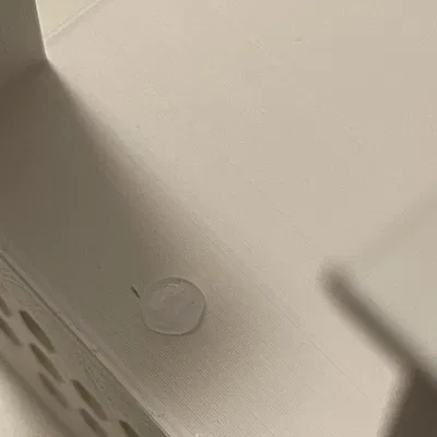 Khay để điện thoại di động và điều khiển cho chân Ikea Lack