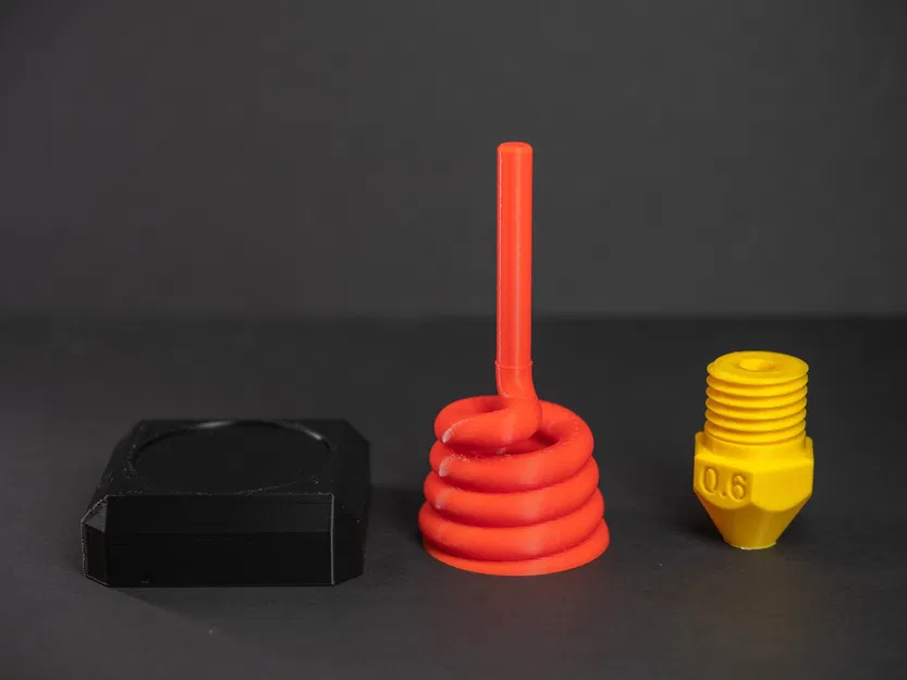 Tượng giải thưởng vòi phun in 3D với đế ổn định - Image 5