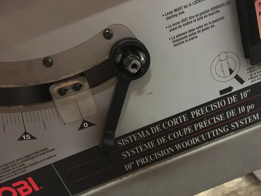 Bánh xe điều chỉnh cho máy cưa bàn Ryobi BT3000 - Image 4