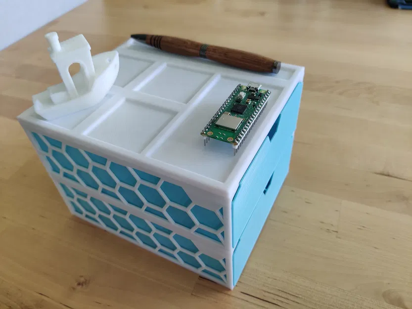 Kệ ngăn kéo tổ ong với hỗ trợ cho QUBE 500 - Image 5