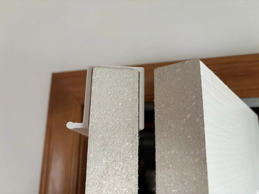 Cửa tủ quần áo gập ngăn mèo ra ngoài - Image 2