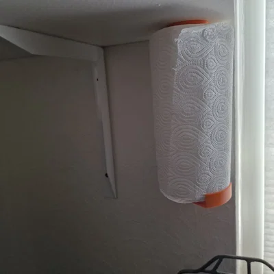 Giá đỡ khăn giấy dễ dàng đảo ngược