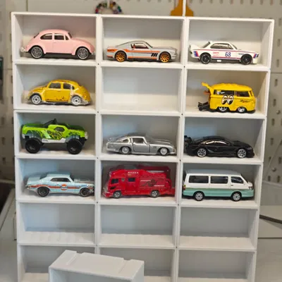 Kệ trưng bày mô hình xe Hot Wheels và Tomica