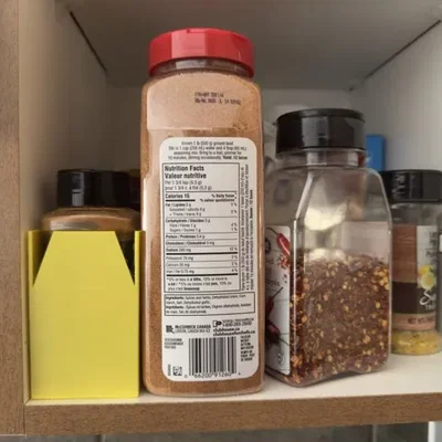 Giá đỡ gia vị đa năng cho tủ bếp