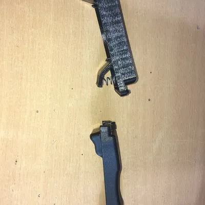 Giá đỡ đồng xu Ford cho đồng Krone Séc 5Kč và 10Kč