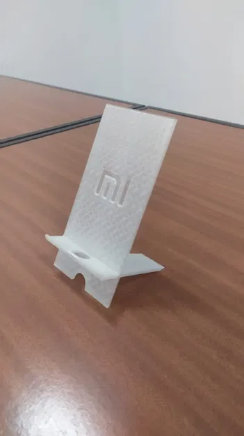 Giá đỡ điện thoại Xiaomi hỗ trợ sạc - Image 1