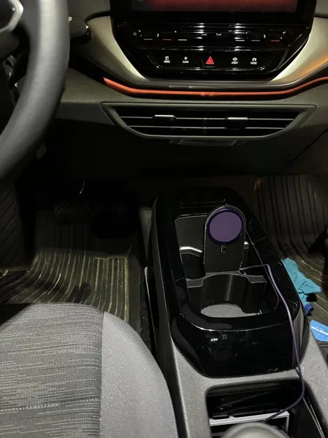 Giá đỡ MagSafe cho cốc trên xe VW ID.4 - Image 1