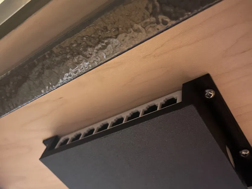 Giá đỡ cho bộ chuyển mạch D-Link 8 cổng Gigabit dưới bàn - Image 2