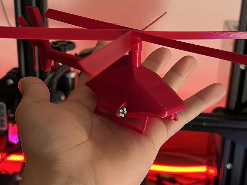 Máy bay trực thăng in tại chỗ độc đáo - Image 3