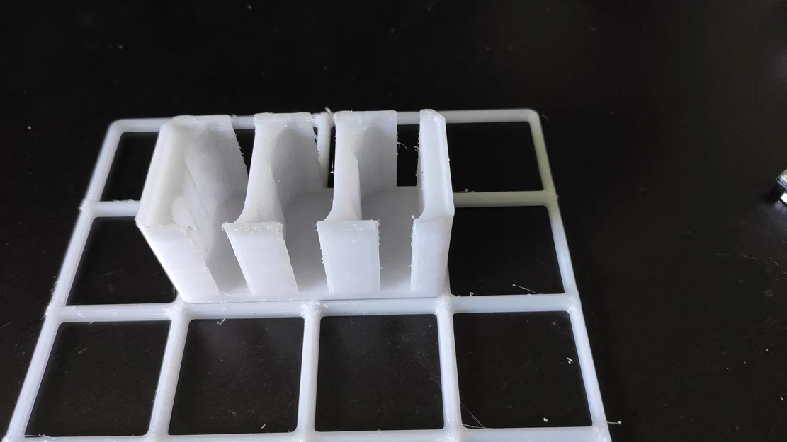 Giá đỡ pin EN-EL15 cho Nikon theo hệ thống Gridfinity - Image 2