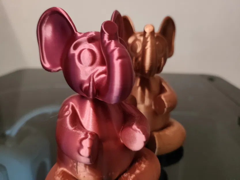 Voi xiếc dễ thương với hình xăm cho trẻ em - Image 1