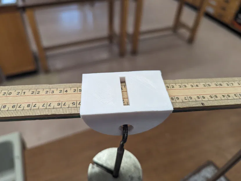 Giá đỡ cho thước mét với khả năng xoay và treo - Image 7