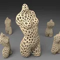 Người phụ nữ báo hồng phong cách Voronoi - Thumbnail 1