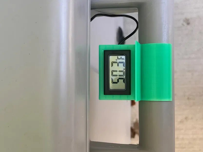 Giá đỡ đồng hồ đo nhiệt độ cho máy làm lạnh Grizzly 400 - Image 3