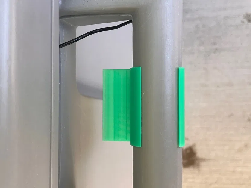 Giá đỡ đồng hồ đo nhiệt độ cho máy làm lạnh Grizzly 400 - Image 4