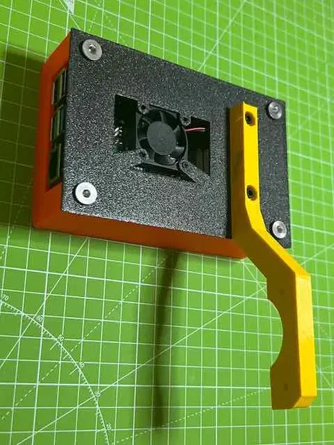 Giá đỡ cho RPI4 và màn hình 5 inch trong hộp Prusa - Image 9