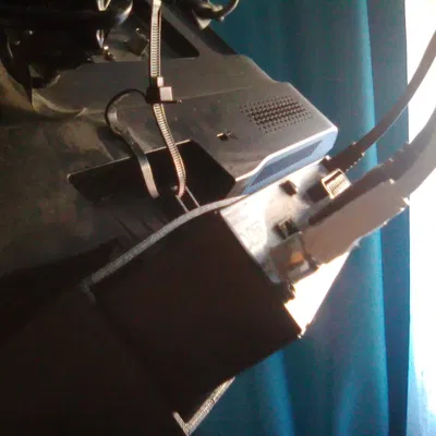 Giá treo hộp giải mã Philips treo tường