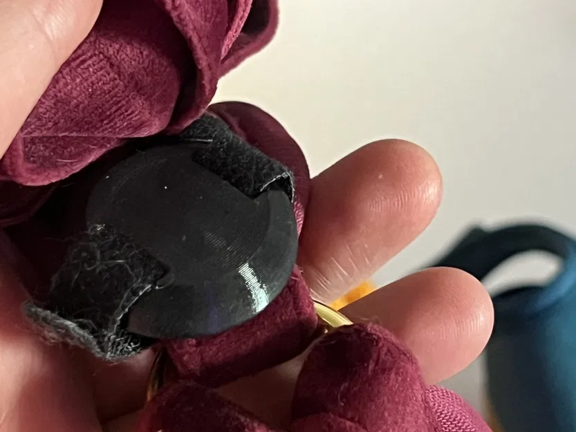 Dây đeo cổ cho thú cưng tích hợp AirTag - Image 1