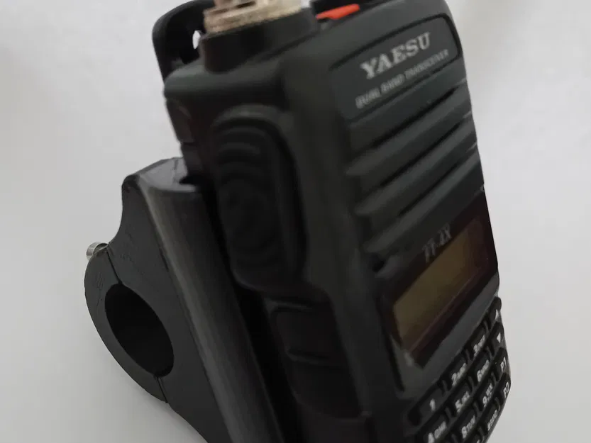 Giá đỡ tay lái cho máy bộ đàm Yaesu FT-4X - Image 3