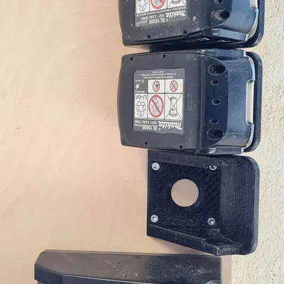 Giá đỡ pin 18V cho máy khoan Makita