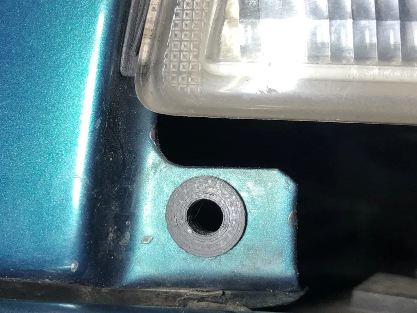 Giá đỡ đèn pha Audi 80 431 853 548 - Image 3