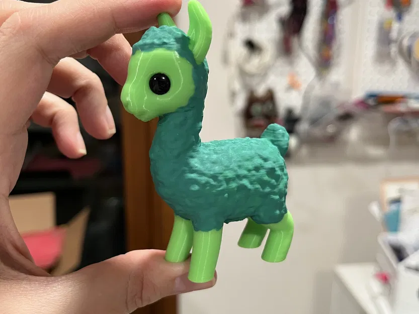 Thú cưng bàn làm việc hình alpaca con dễ thương - Image 1