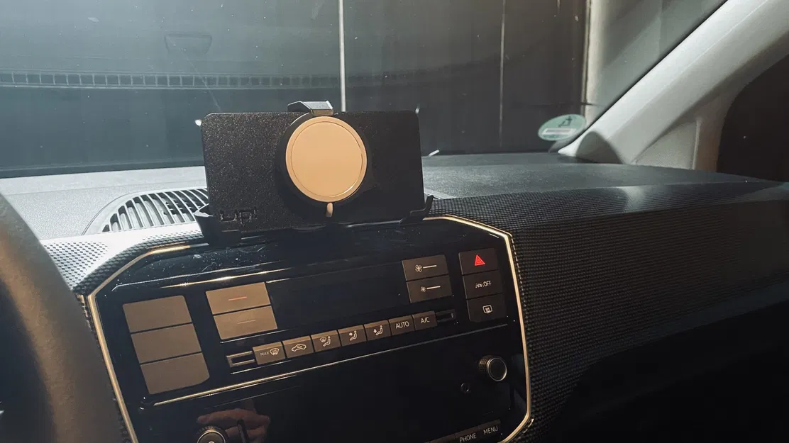 Giá đỡ Magsafe cho iPhone trên xe VW up! - Image 3