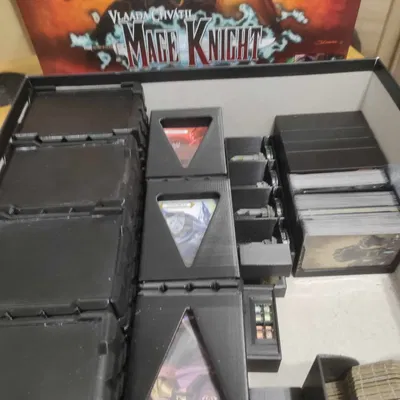 Bộ tổ chức cao cấp cho Mage Knight với hệ thống lưu trữ