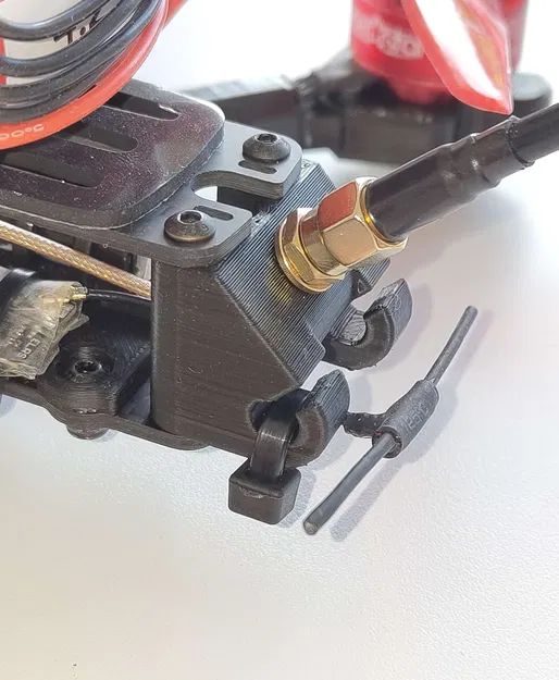 Giá đỡ kết nối SMA cho TBS Source One V5 - Image 1