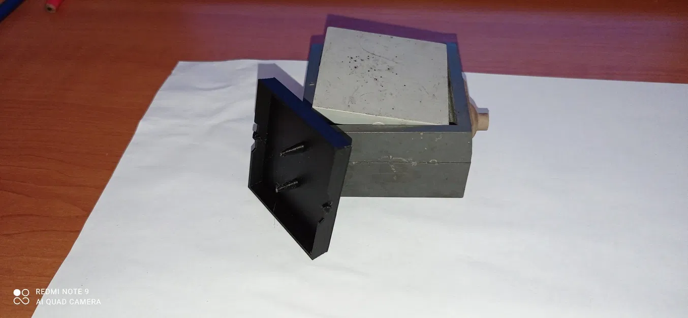 Nắp nhựa cho công tắc ngoài trời phiên bản cũ - Image 1