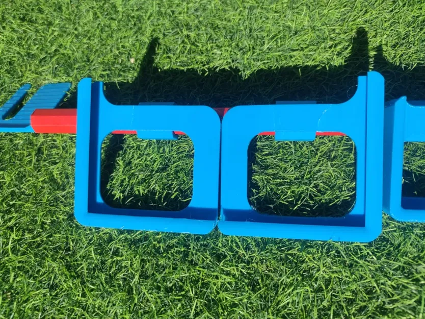 Giá đỡ đa năng cho thiết bị trong xe Volvo - Image 8